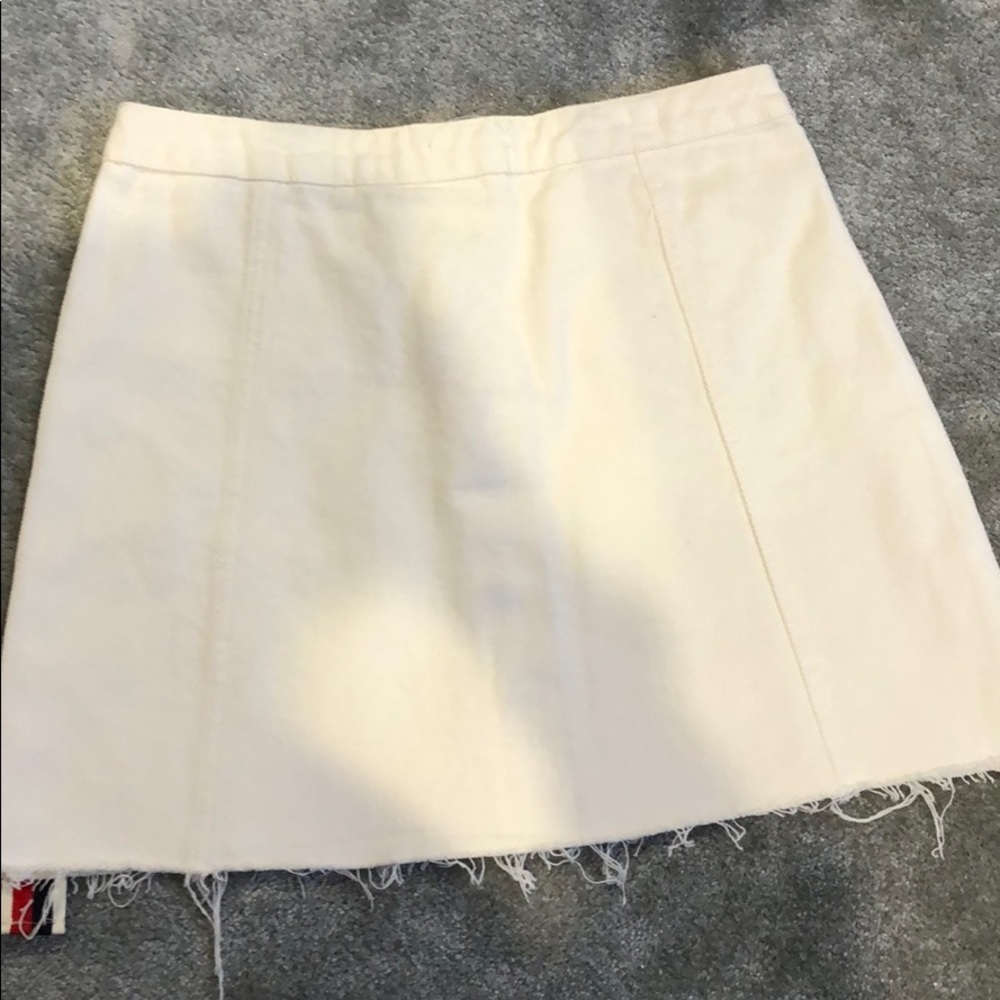 Skirt - Picture 2 of 4